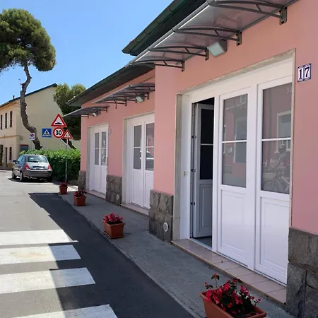 San Giacomo Giada سانتو ستيفانو أل ماري